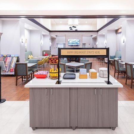 Hampton Inn & Suites By Hilton Seattle/Кент Екстериор снимка