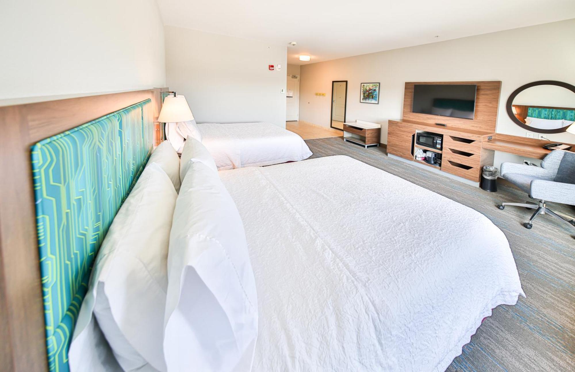 Hampton Inn & Suites By Hilton Seattle/Кент Стая снимка