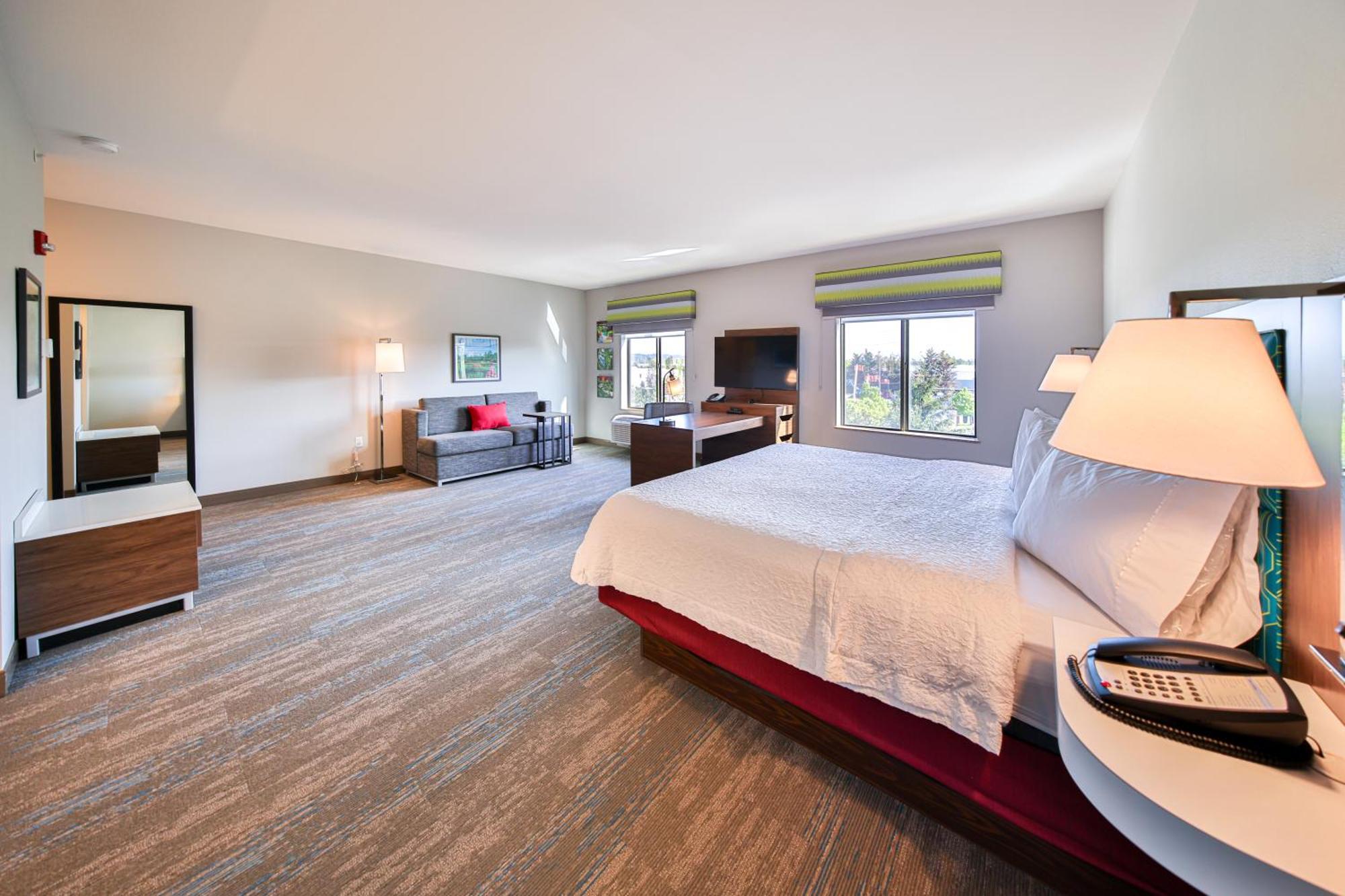 Hampton Inn & Suites By Hilton Seattle/Кент Екстериор снимка
