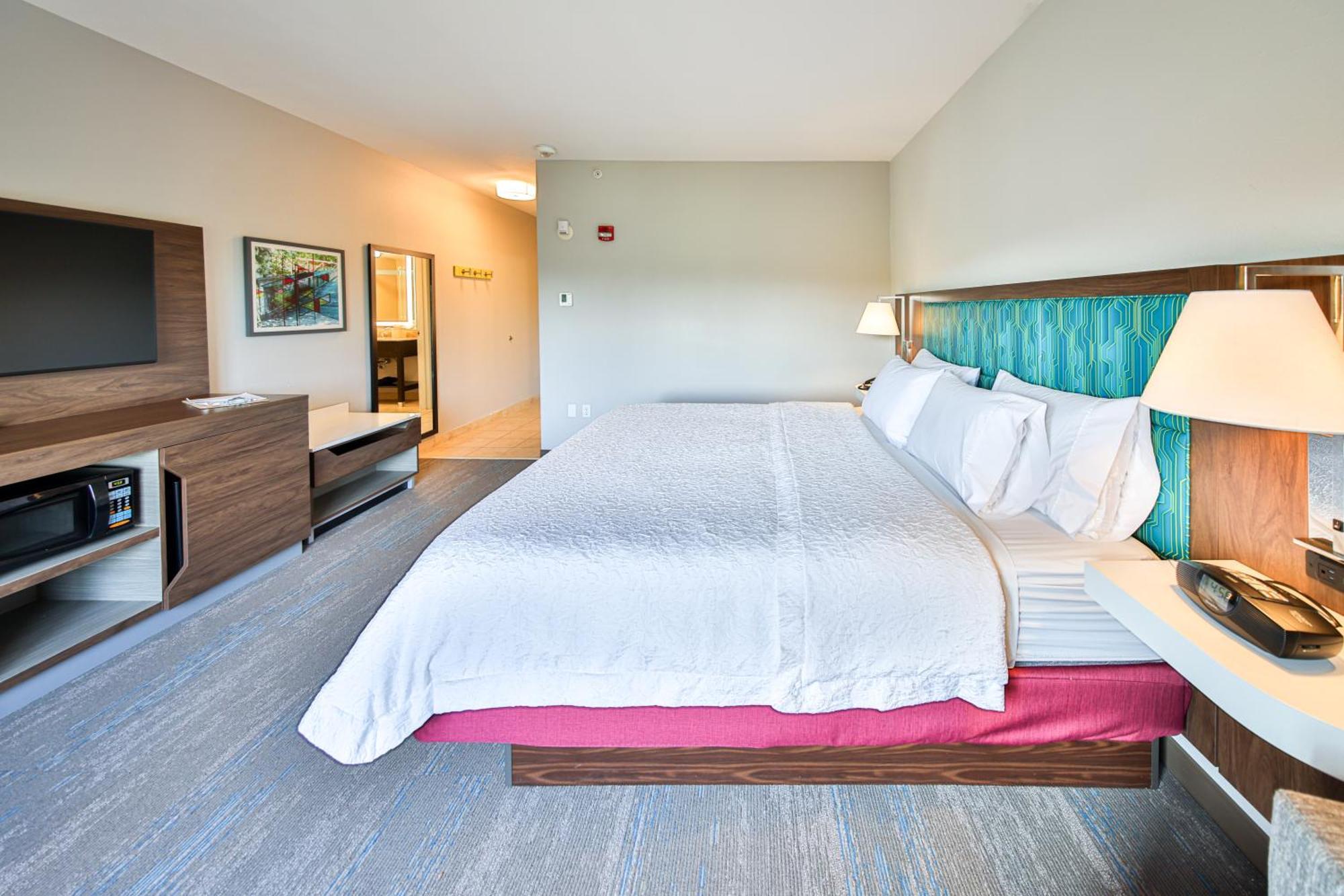 Hampton Inn & Suites By Hilton Seattle/Кент Стая снимка